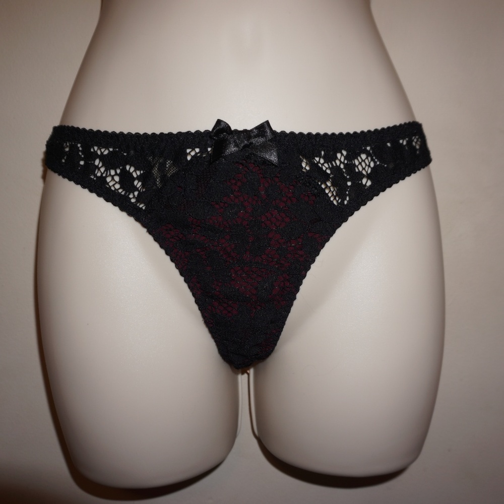 Agent Provocateur Nicolle thong lace with burgundy size Small NWT